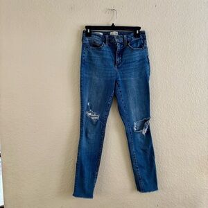 Universal Thread Blue Jeans